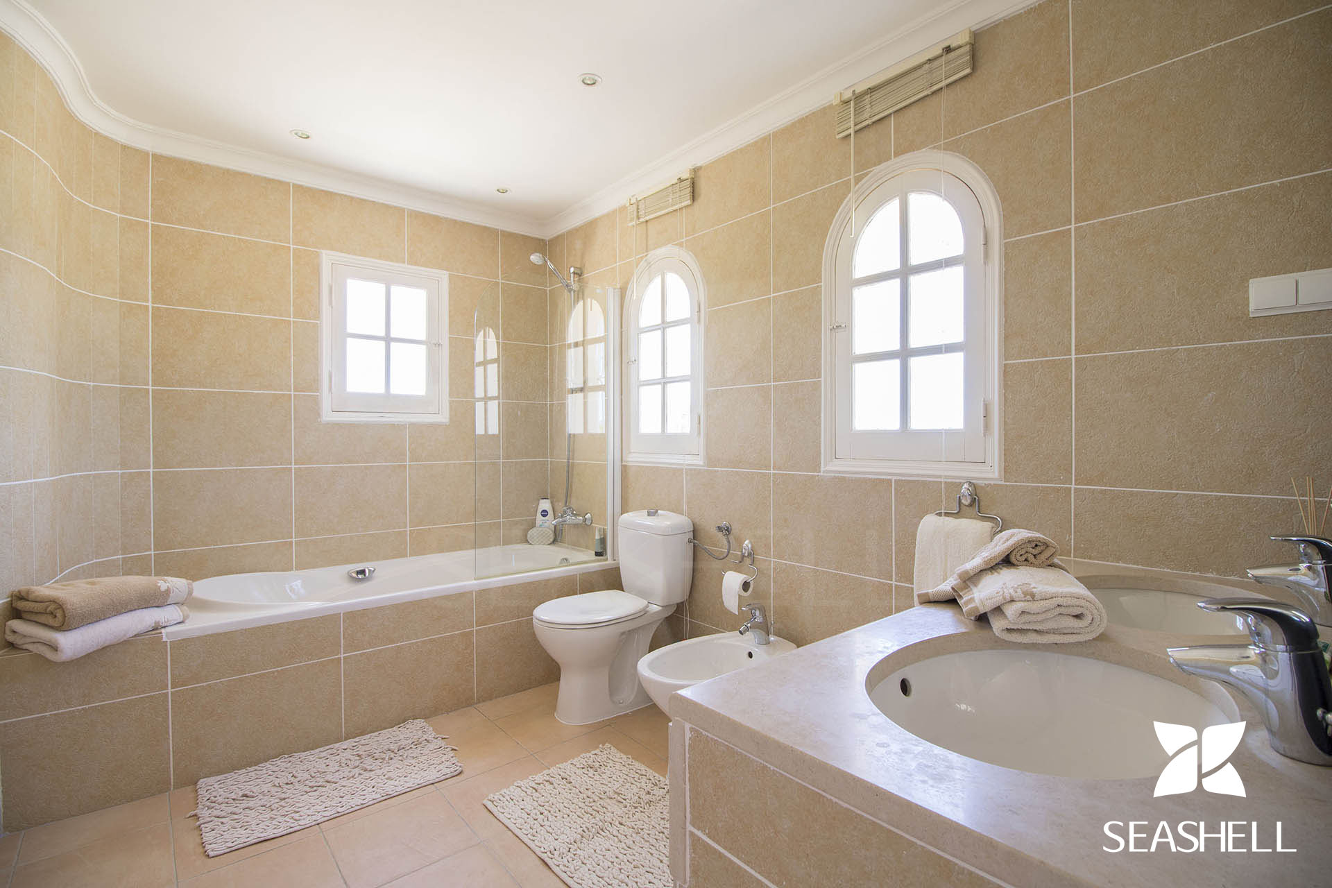 Villa Caravela Garden Image 22